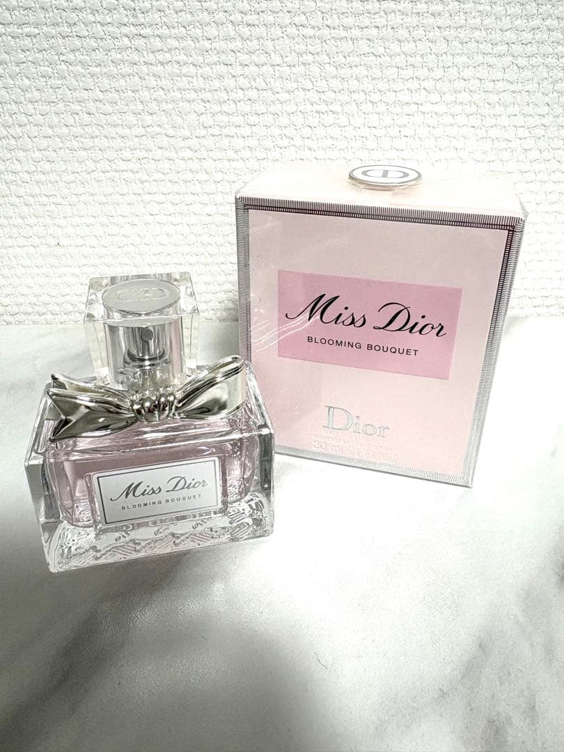 こ*う様 300円スタート！オススメ！新品未開封！クリスチャンディオール ブーケ