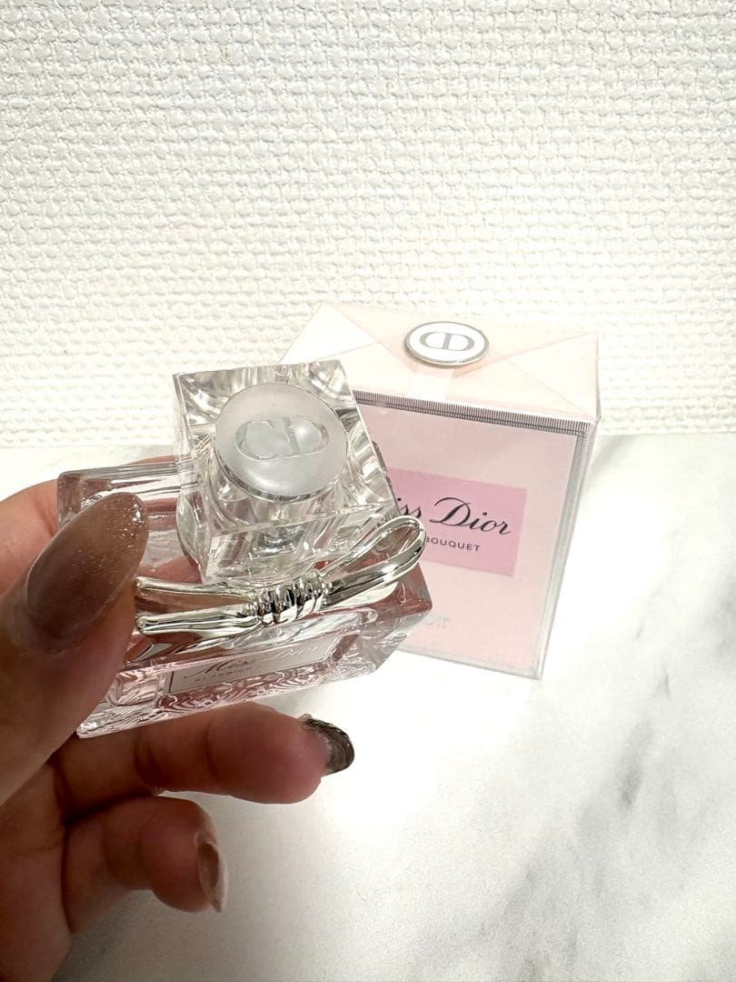 こ*う様 300円スタート！オススメ！新品未開封！クリスチャンディオール ブーケ
