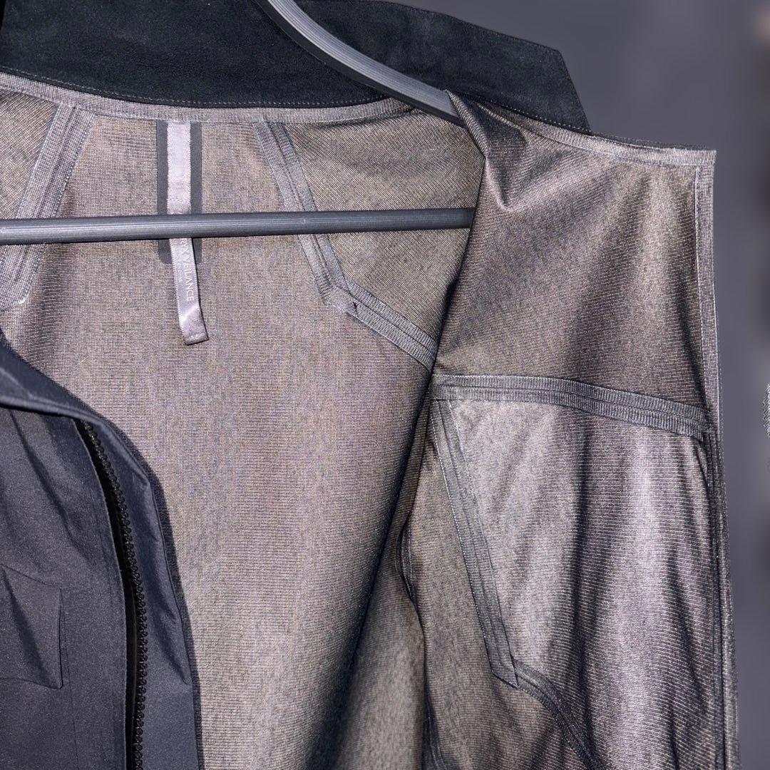 アークテリクス ヴェイランス フィールドジャケット Sサイズ　22年