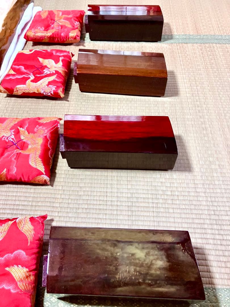 天然木一枚板 座卓テーブル 脚・座卓脚用小座布団付き