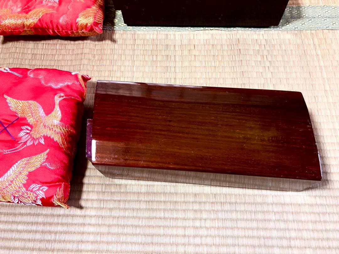 天然木一枚板 座卓テーブル 脚・座卓脚用小座布団付き