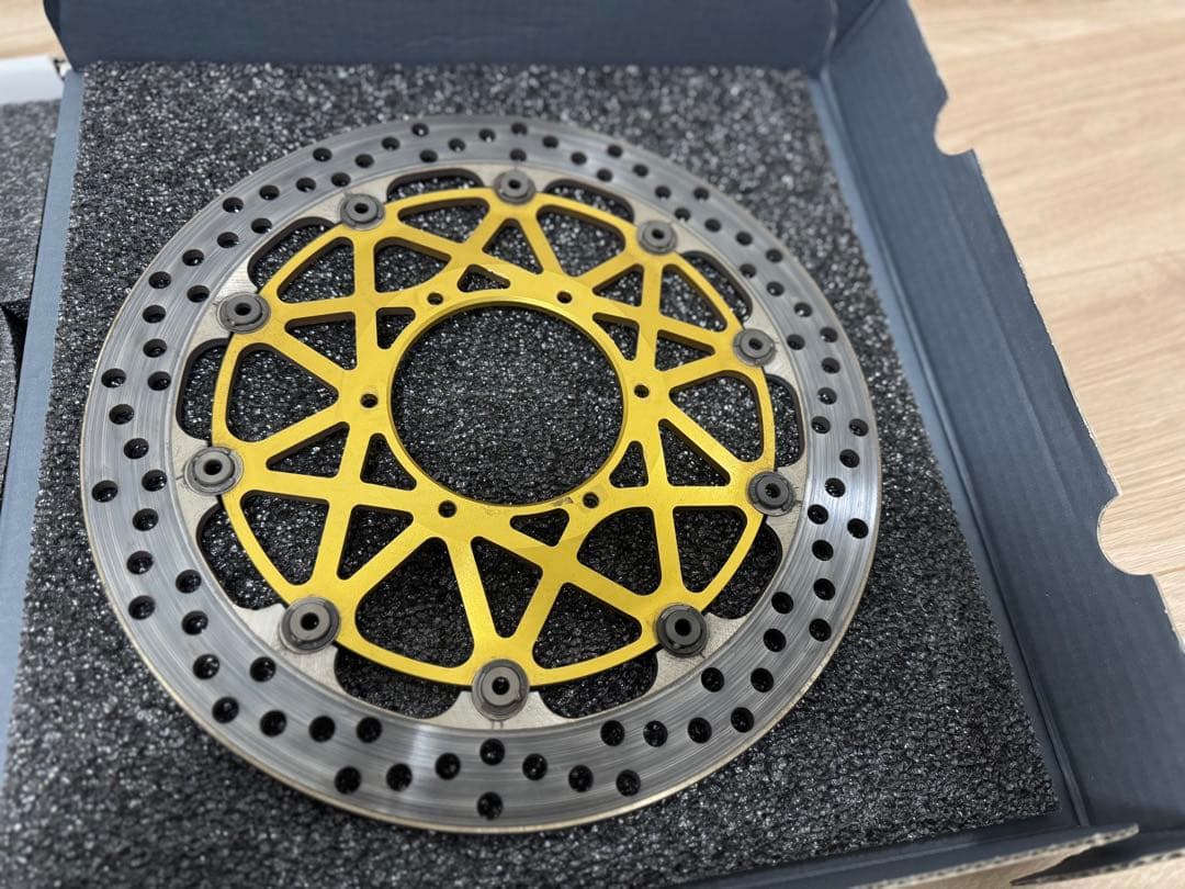 b*o様 brembo ブレーキローター スーパースポーツ 左右セット320φ