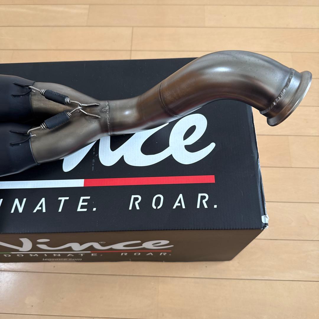 vitpilen701 svartpilen701 スリップオンマフラー