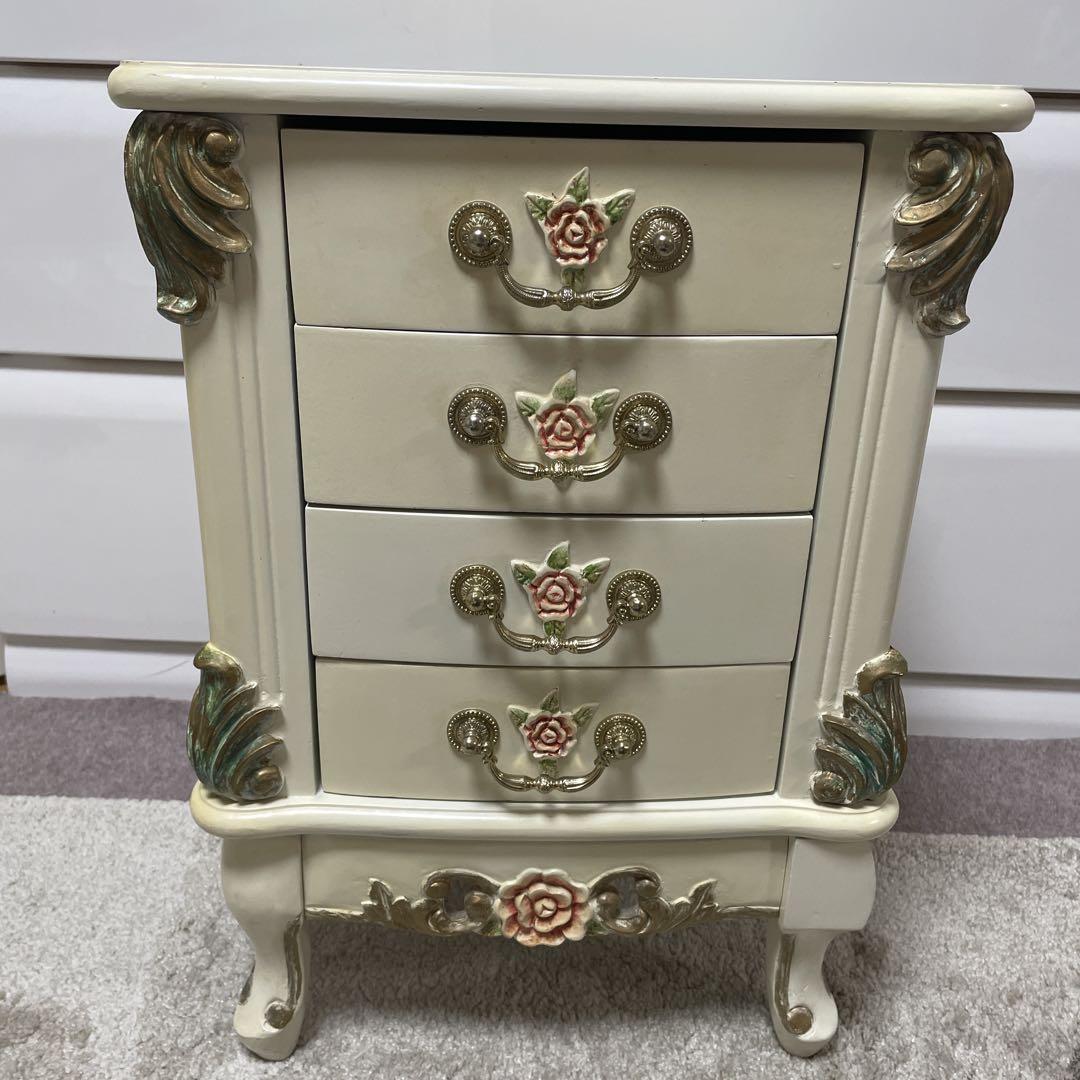 T*Ｋ様 4段 チェスト 55cm クラック仕上げ 白家具 姫系アンティーク 猫