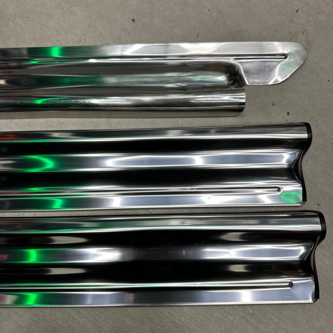 極美品　l700s ミラジーノ　内装ステップ