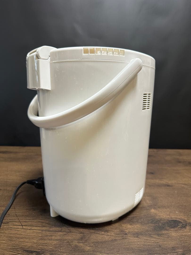 象印加湿器 　2022年製　EE-RR50型フィルターレス