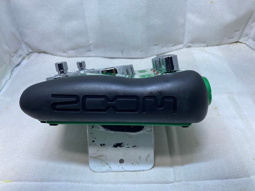 zoom アコースティック　マルチエフェクター A2　互換ＡＣアダプター付属