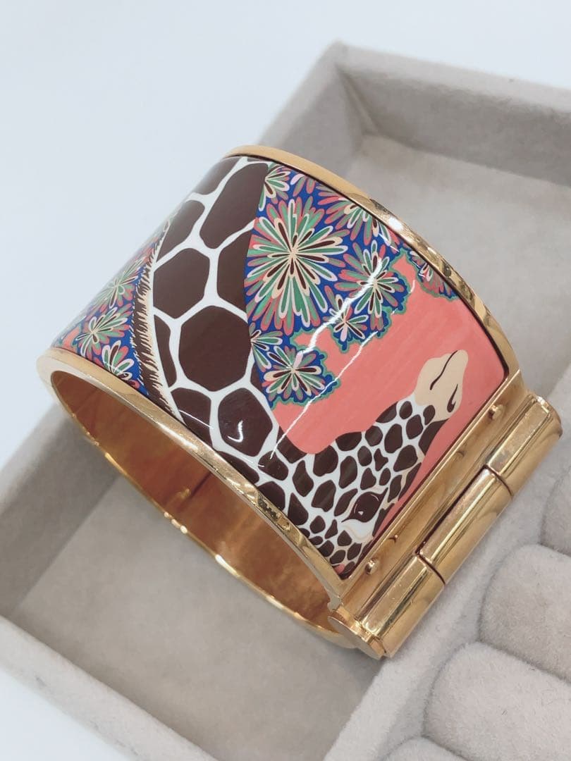★HERMES ワイドバングル キリン 三美神のヒンジ付きブレスレット