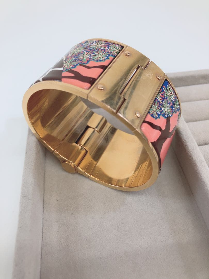 ★HERMES ワイドバングル キリン 三美神のヒンジ付きブレスレット