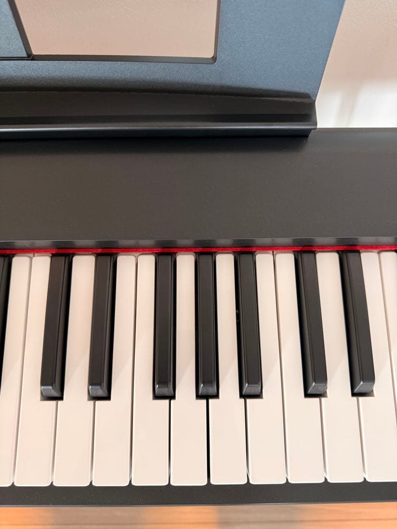 ヤマハ　電子ピアノ「Piaggero」 NP-12 スタンド付き