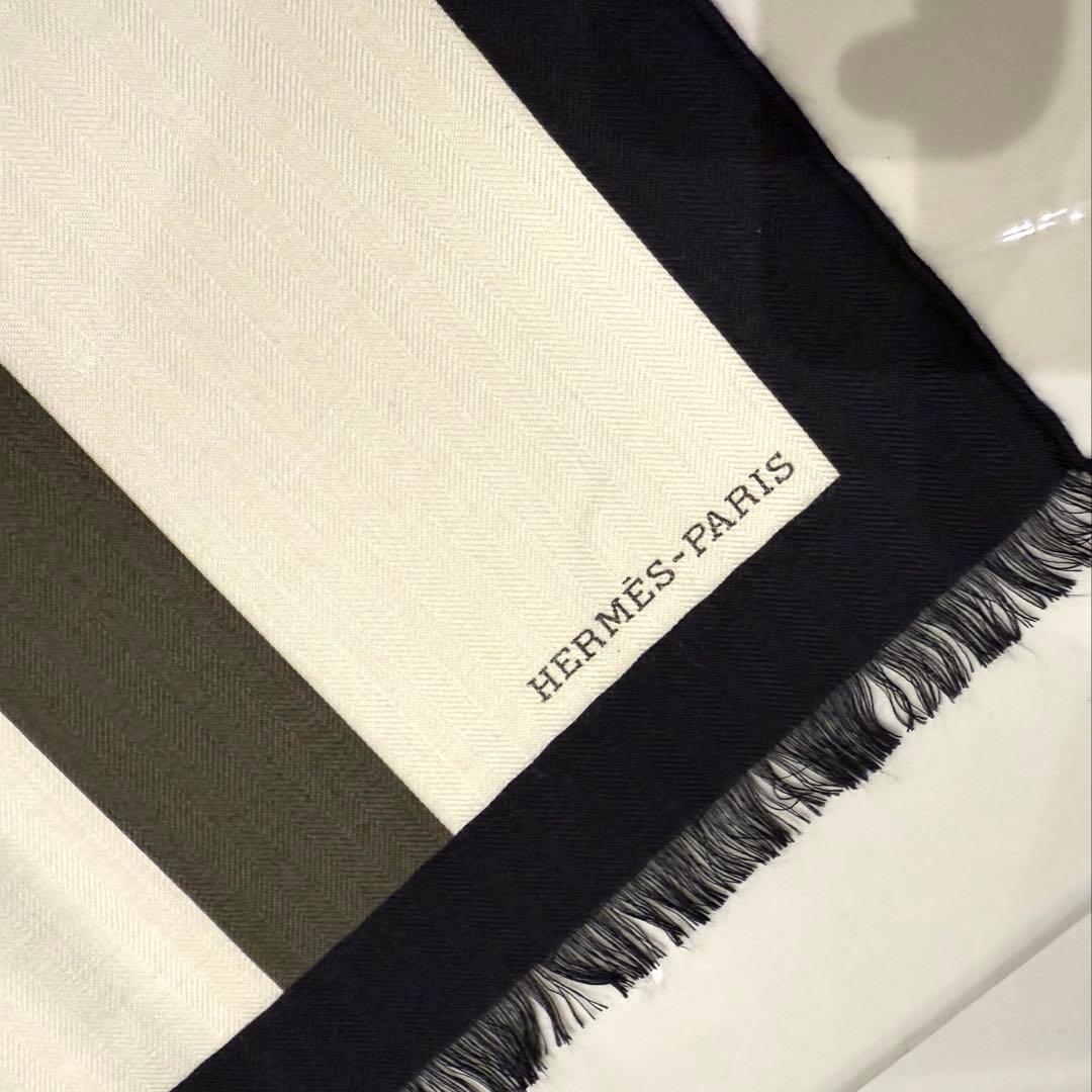 エルメス　大判ストール　カシシル　HERMES マフラー 定価20万円程