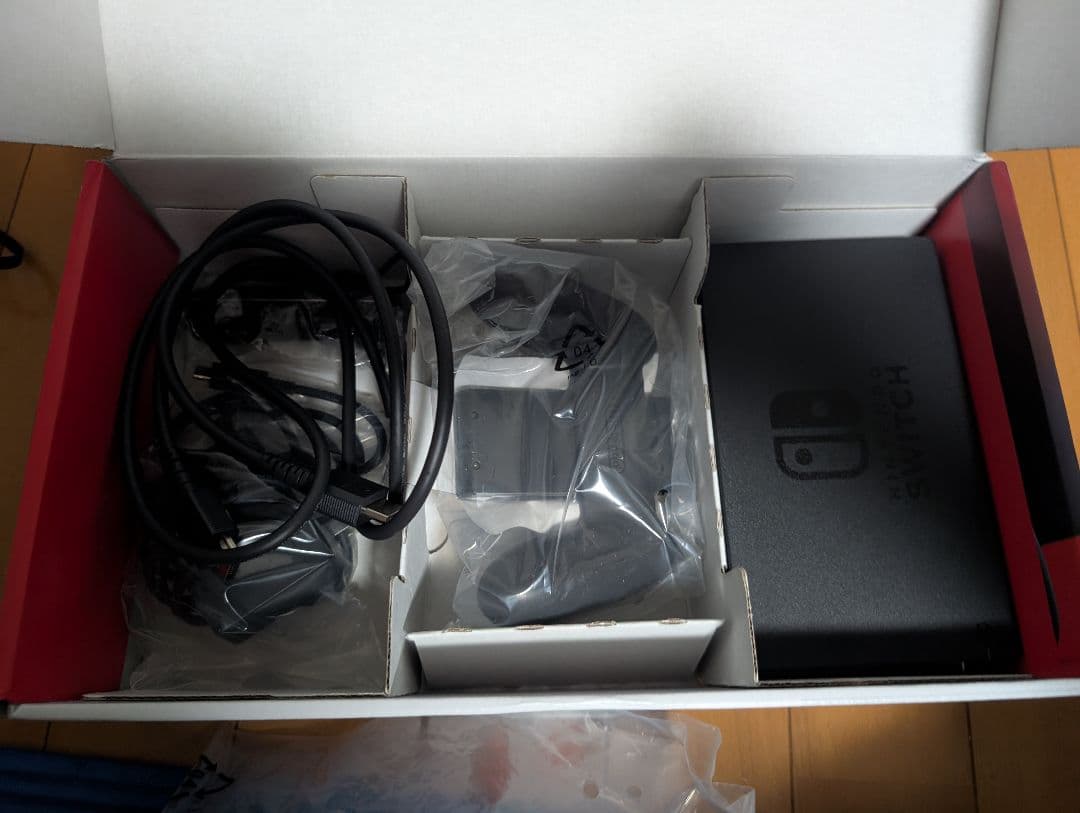 Nintendo Switch 本体 青とオレンジ Joy-Con付き