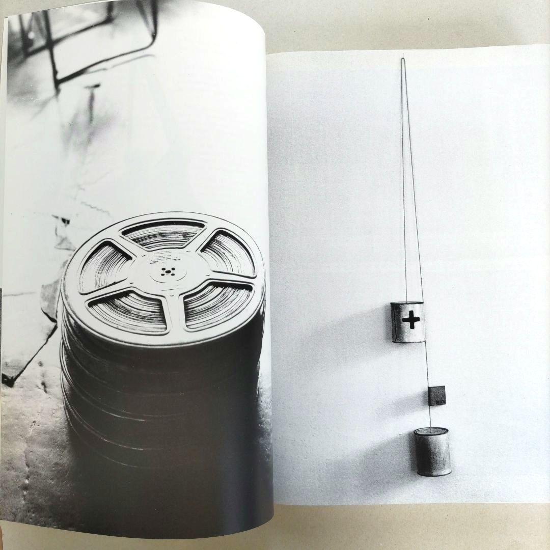 JOSEPH BEUYS:THE MULTIPLES/ヨーゼフ・ボイス作品集