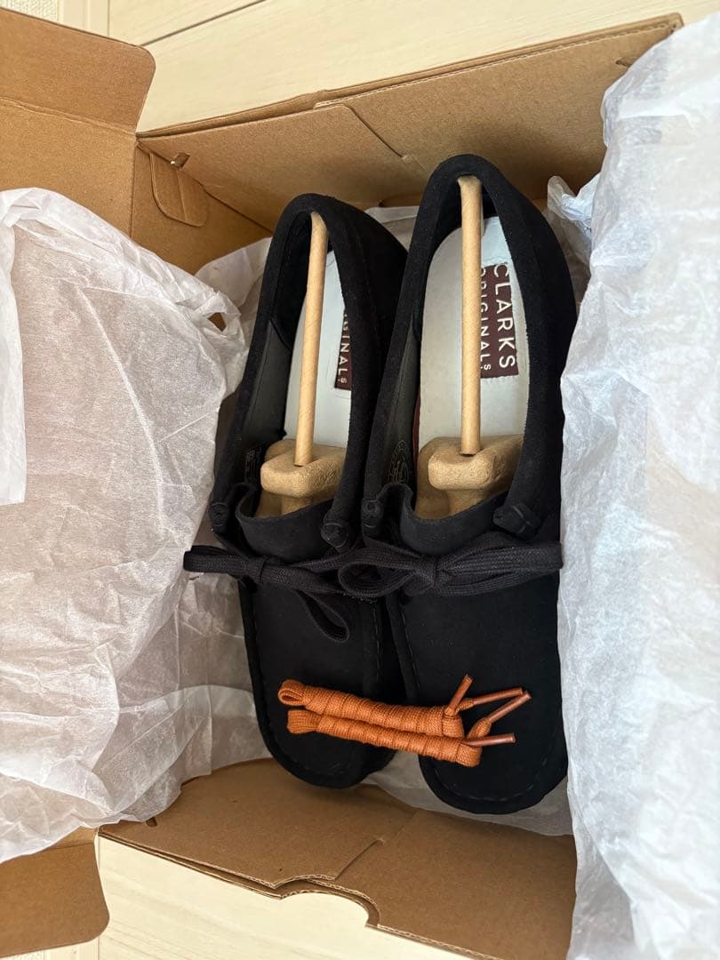 【試着1回のみ】クラークス　ワラビー　黒　UK7