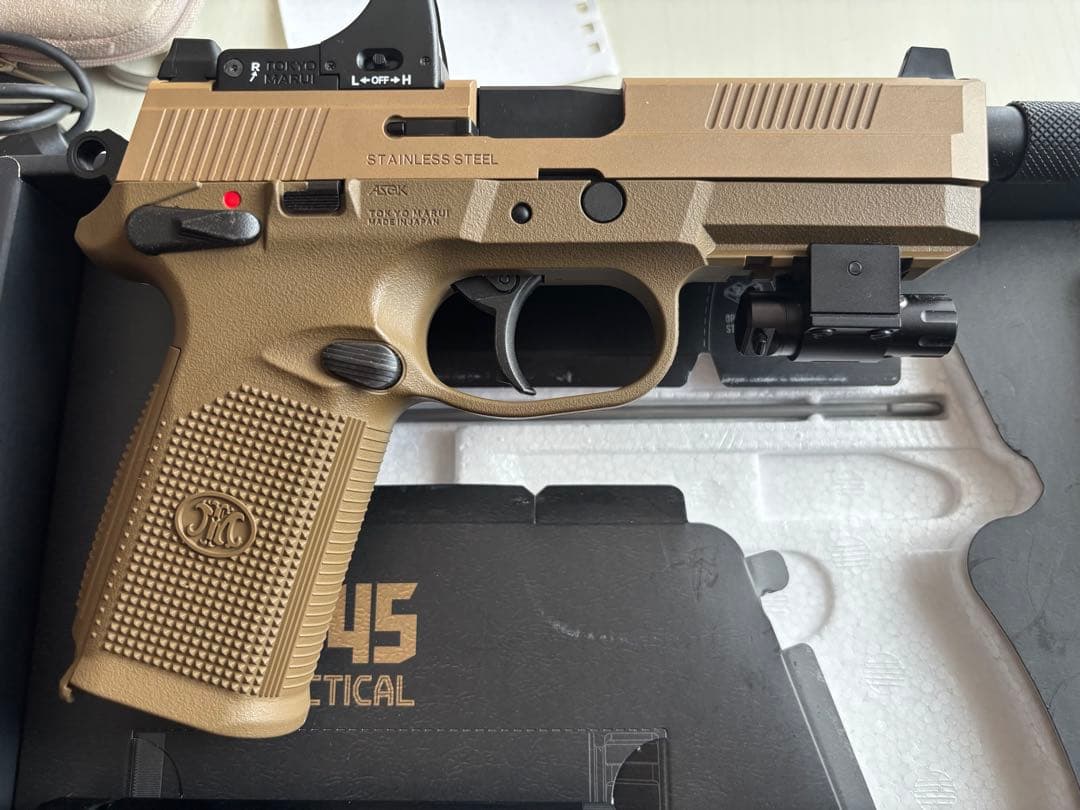 東京マルイ FNX-45 タクティカル .45 ACP ガスブローバック