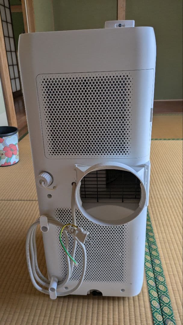 j*0様 アイリス　ポータブルエアコン ホワイト 冷房機