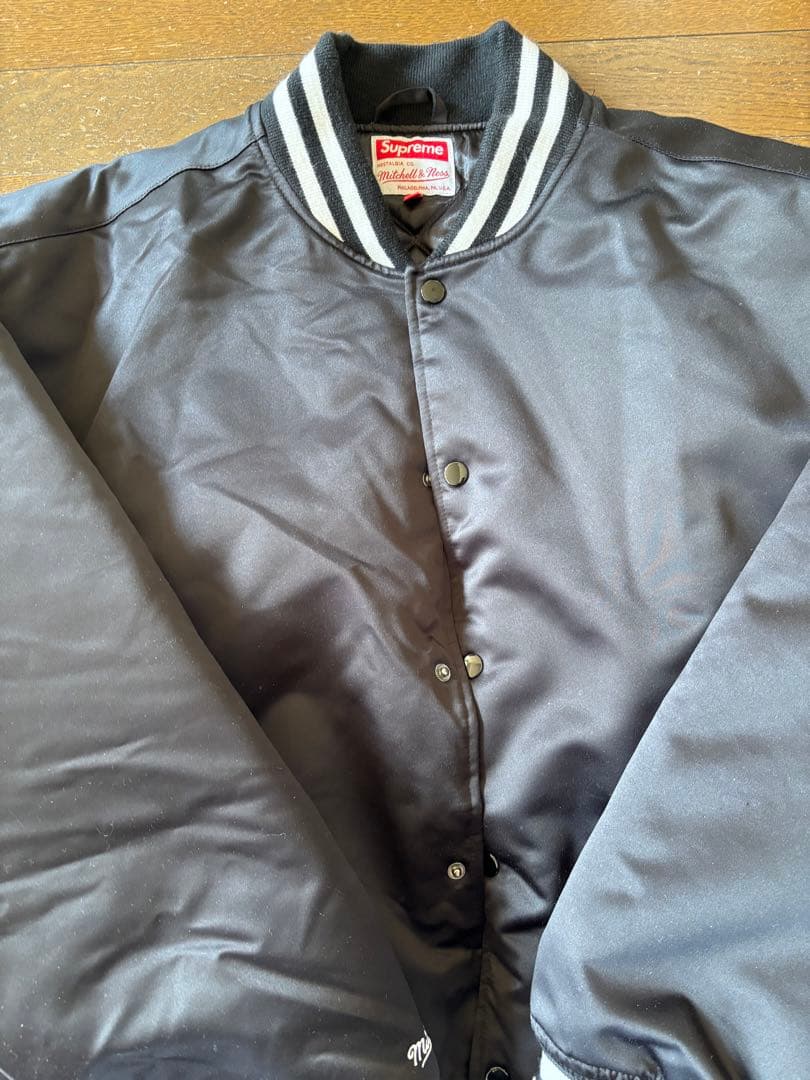 Supreme ミッチェル&ネススタジャン