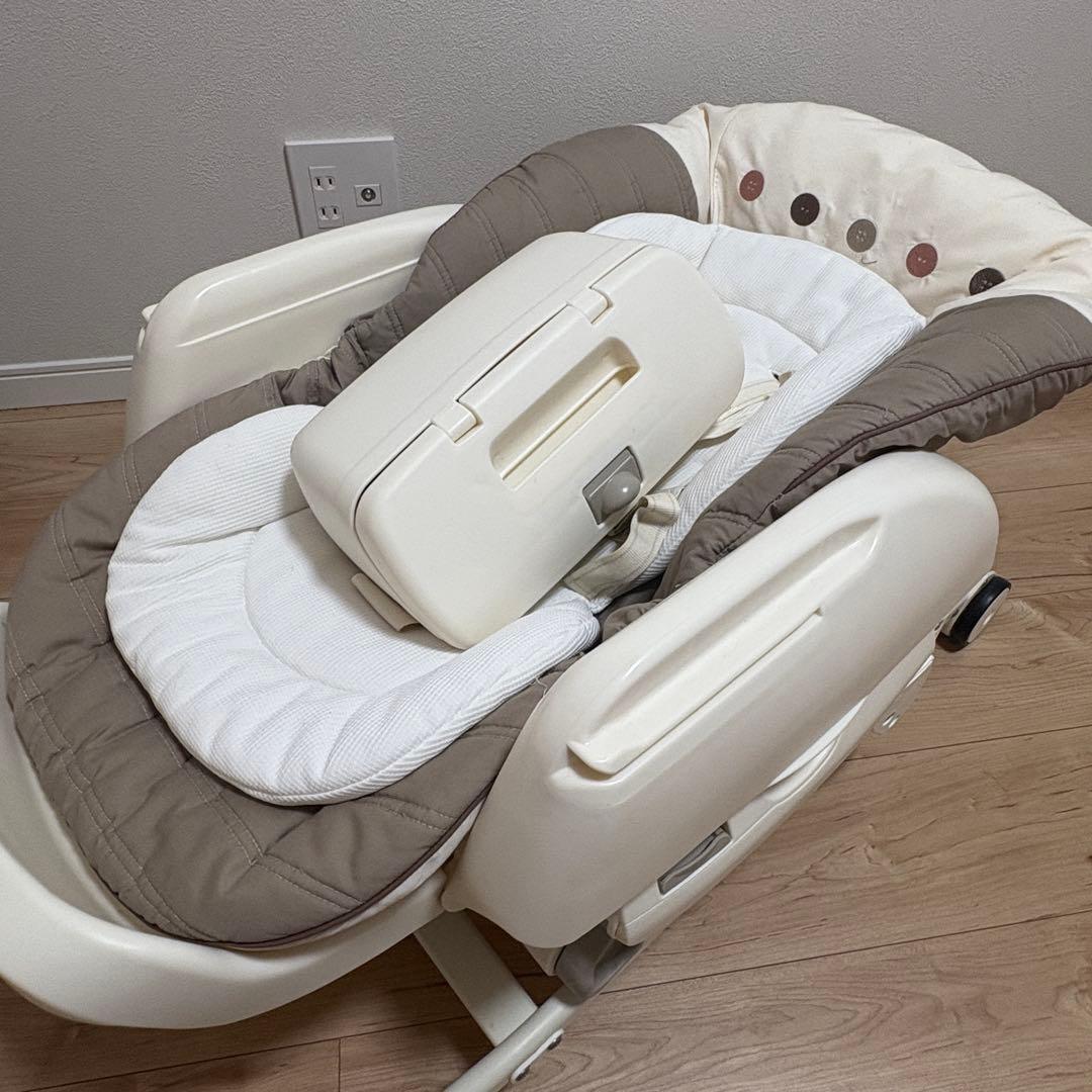 Combi ネムリラ　電動　ハイロー　チェア　　スイング　美品　コンビ