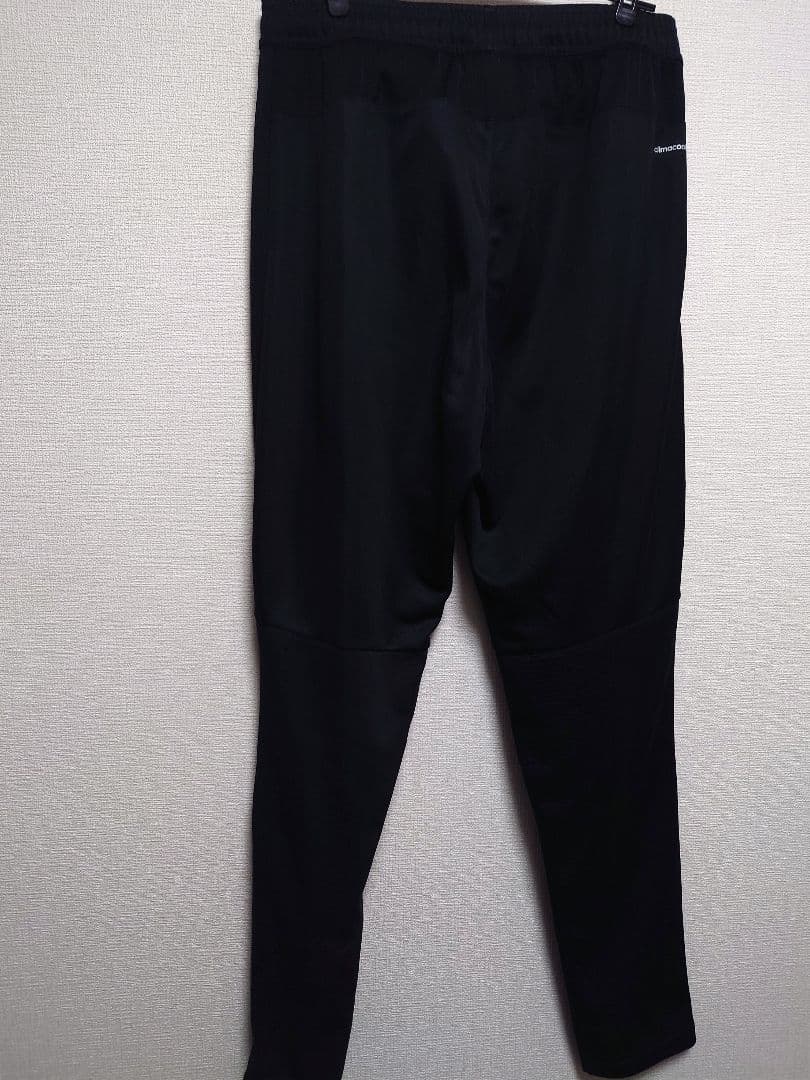 k*u様 adidas　サッカー日本代表　トレーニングウェアセットアップ