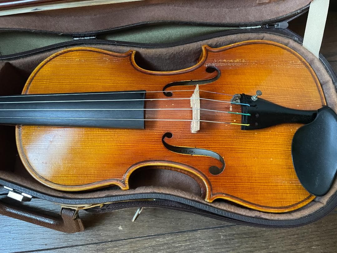 バイオリン ４／４サイズ　要メンテ品
