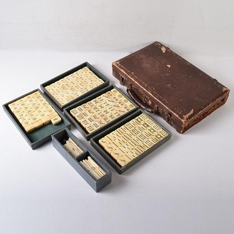 ぶるースカイ　中国　竹嵌　骨牌　背竹牌　麻雀牌　ケース付　C　7747