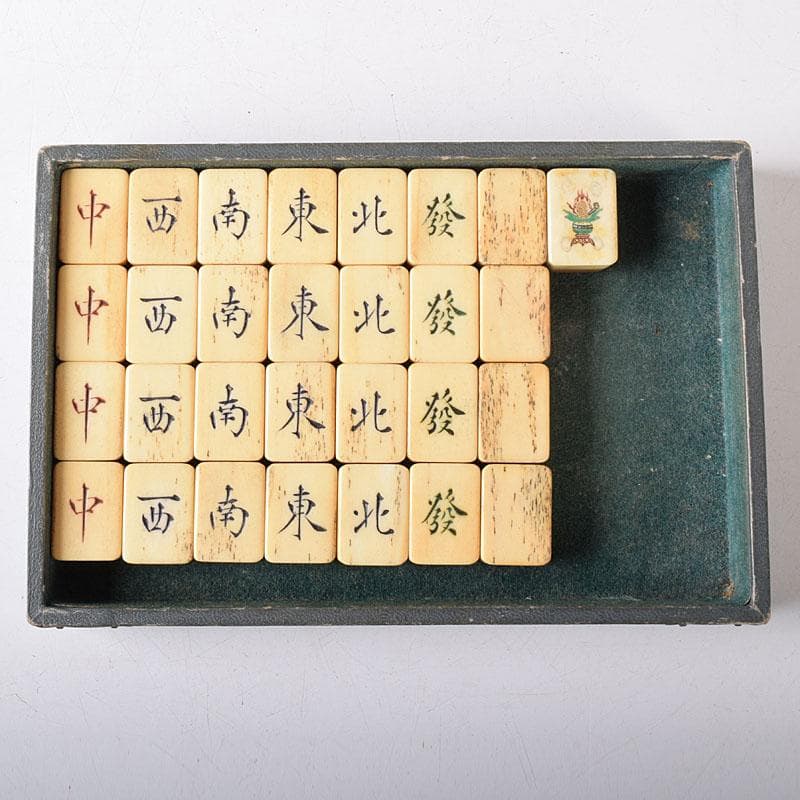 ぶるースカイ　中国　竹嵌　骨牌　背竹牌　麻雀牌　ケース付　C　7747