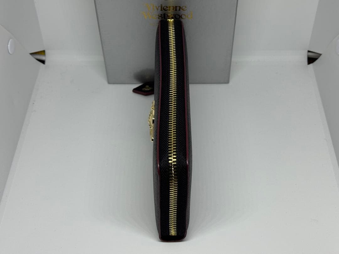 【新品未使用】Vivienne Westwood ブラック長財布