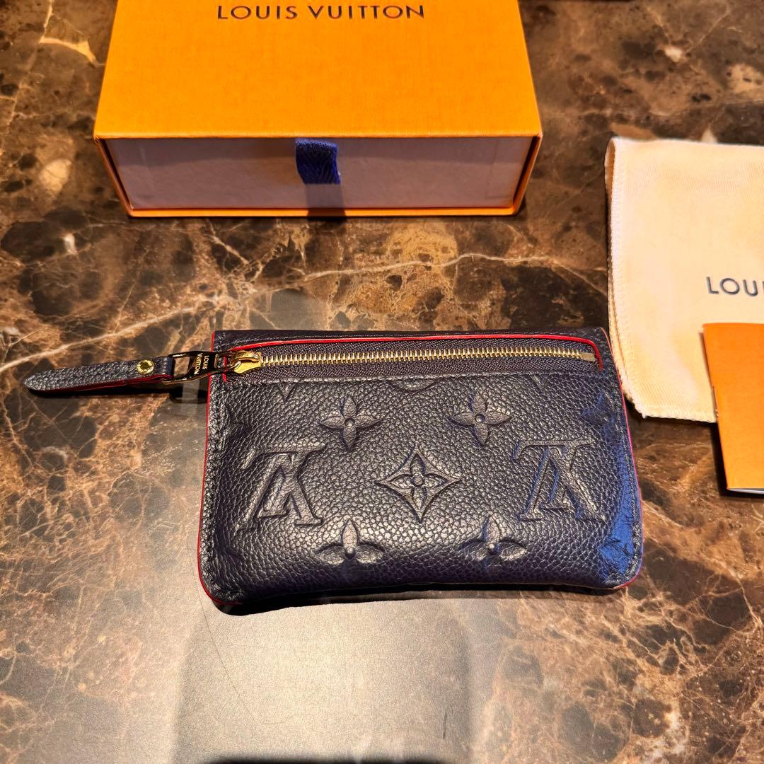 LOUIS VUITTON　ルイ・ヴィトン　キーリング付きケース　小銭入れ