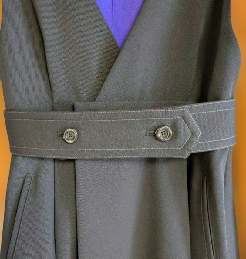 美品 2way ウジョー ベスト ジレ ブラック Vネック モード モノトーン