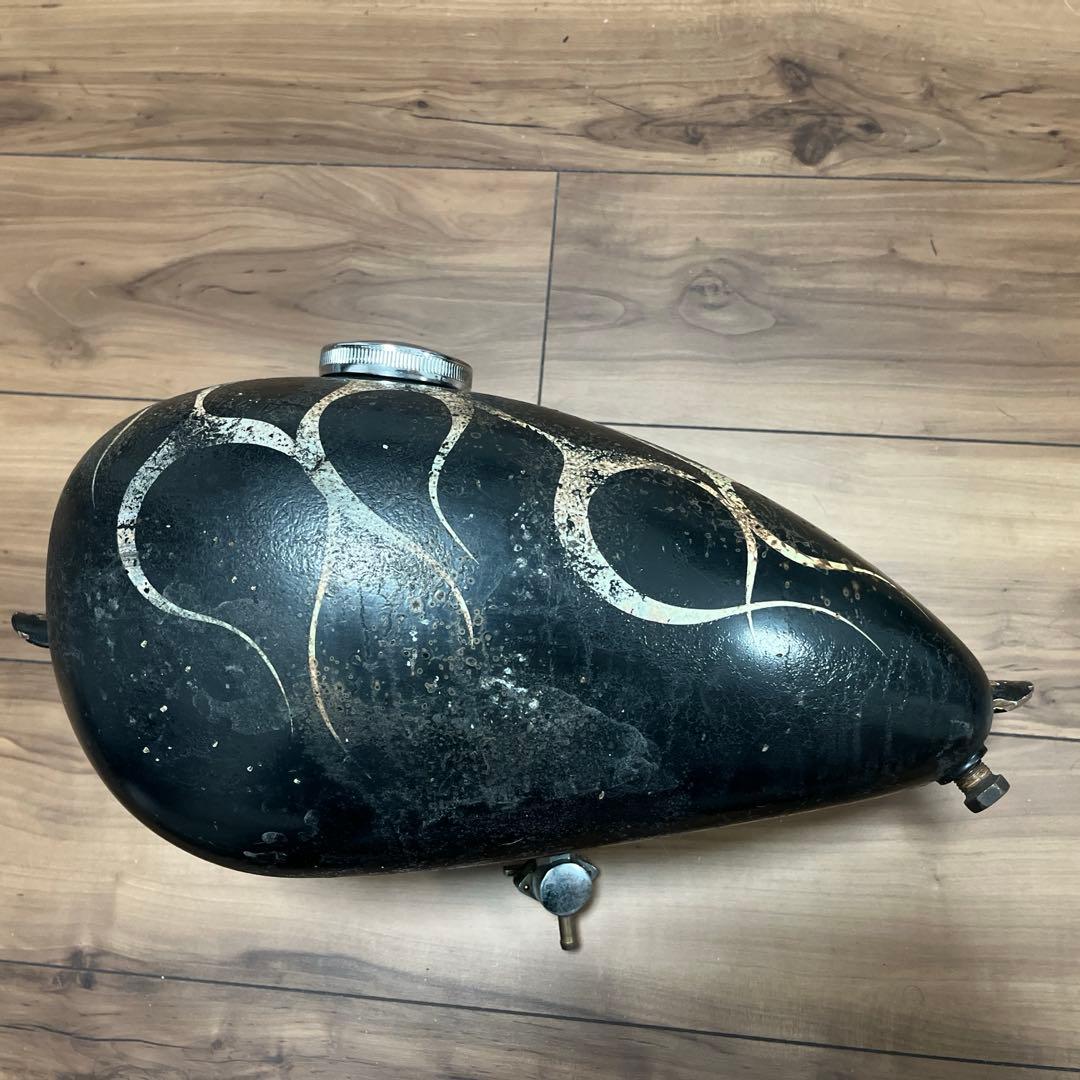 ハーレー　チョッパー　ピーナッツタンク