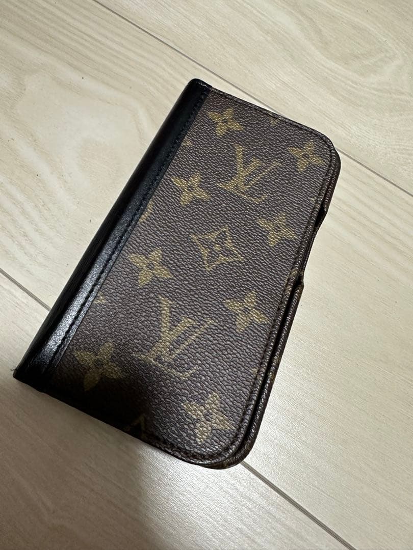 LOUIS VUITTON iPhone14proケース