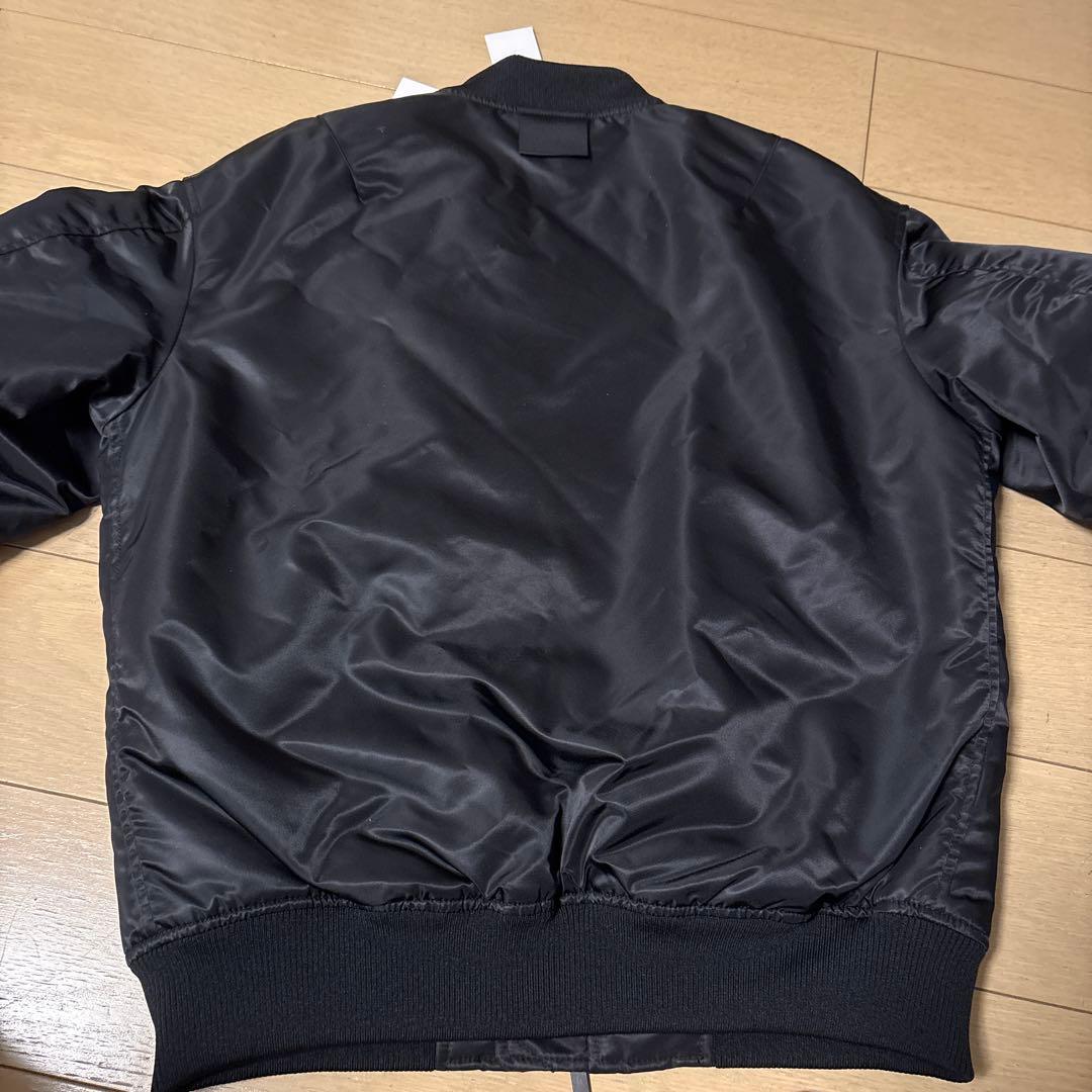 UNIQLO +Jコラボ　ハイブリッドダウンオーバーサイズ ma-1