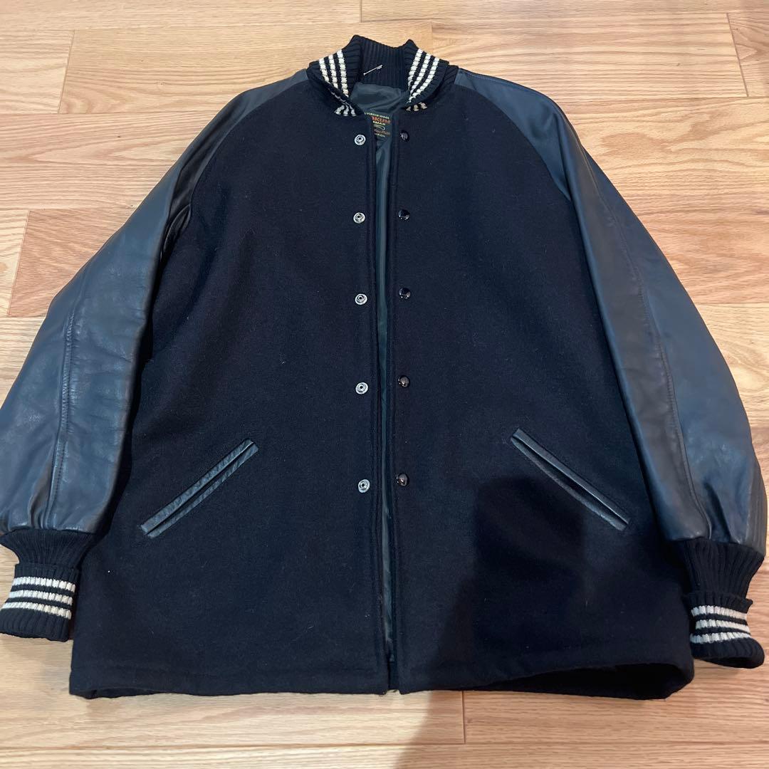 スクーカムのジャケットです