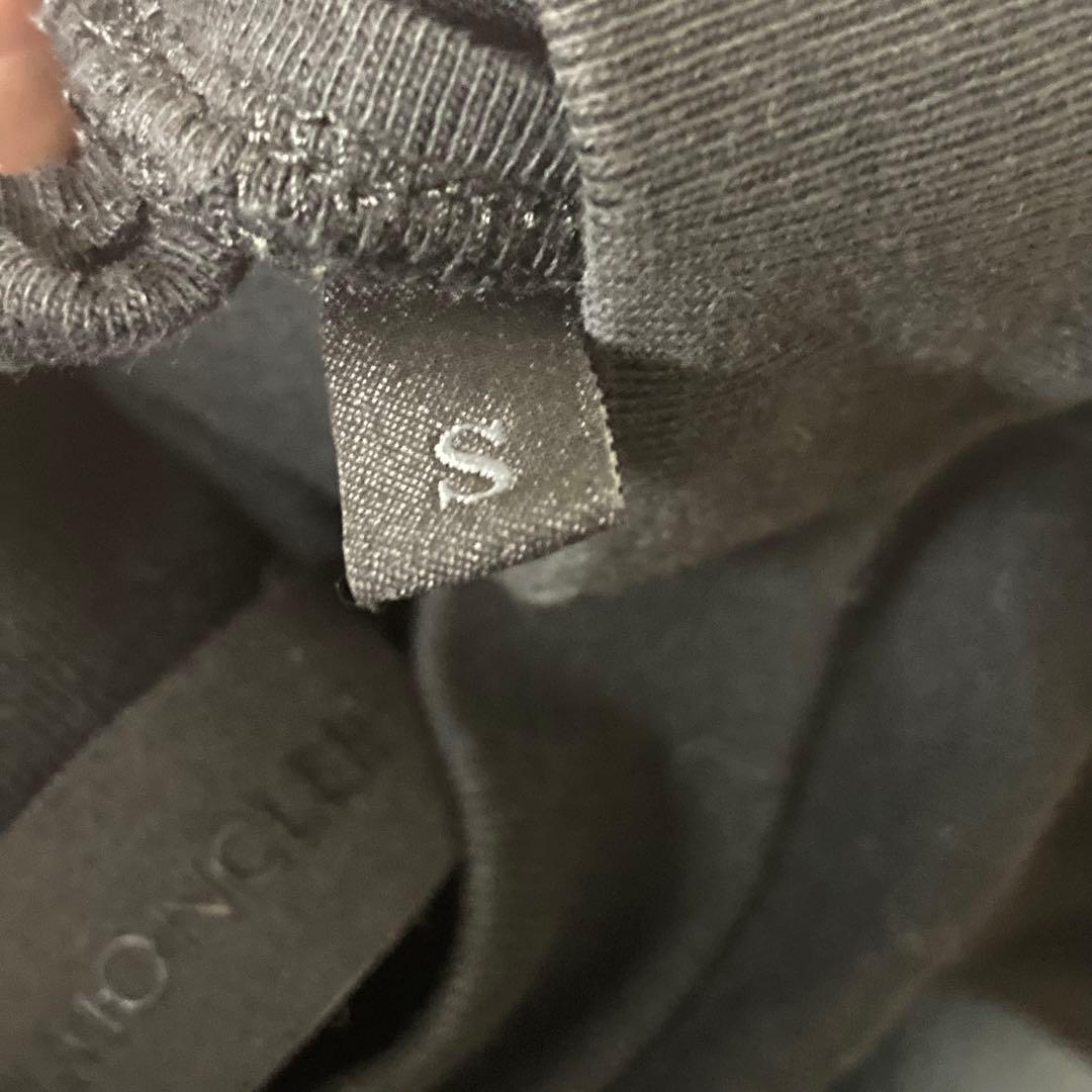 MONCLER モンクレール ロングTシャツ アームロゴ