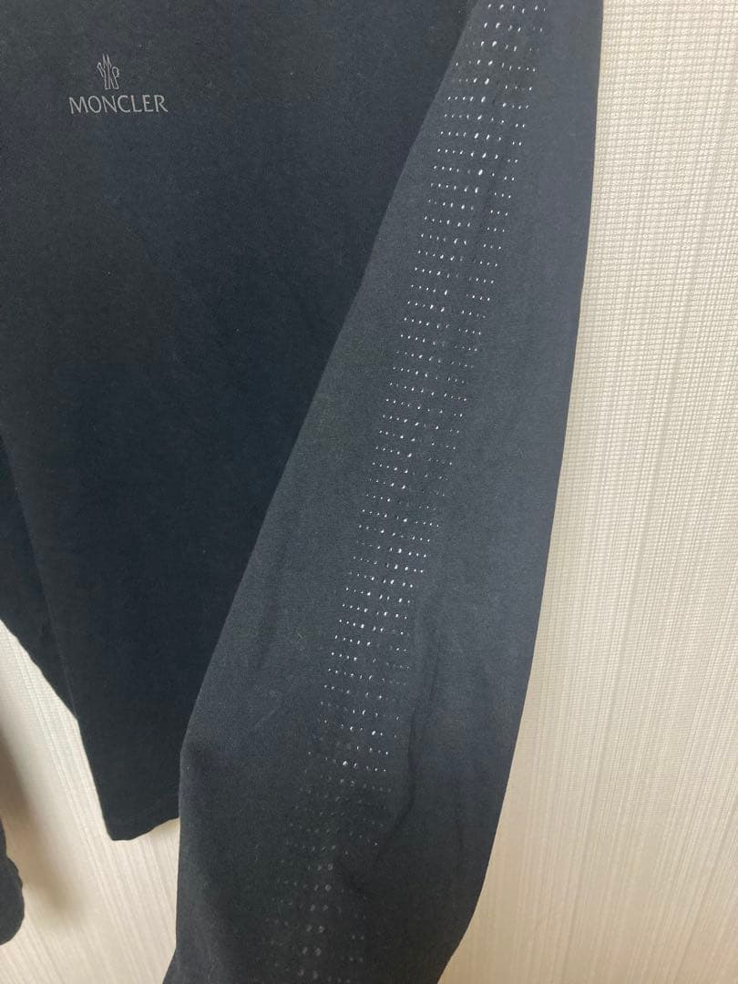MONCLER モンクレール ロングTシャツ アームロゴ