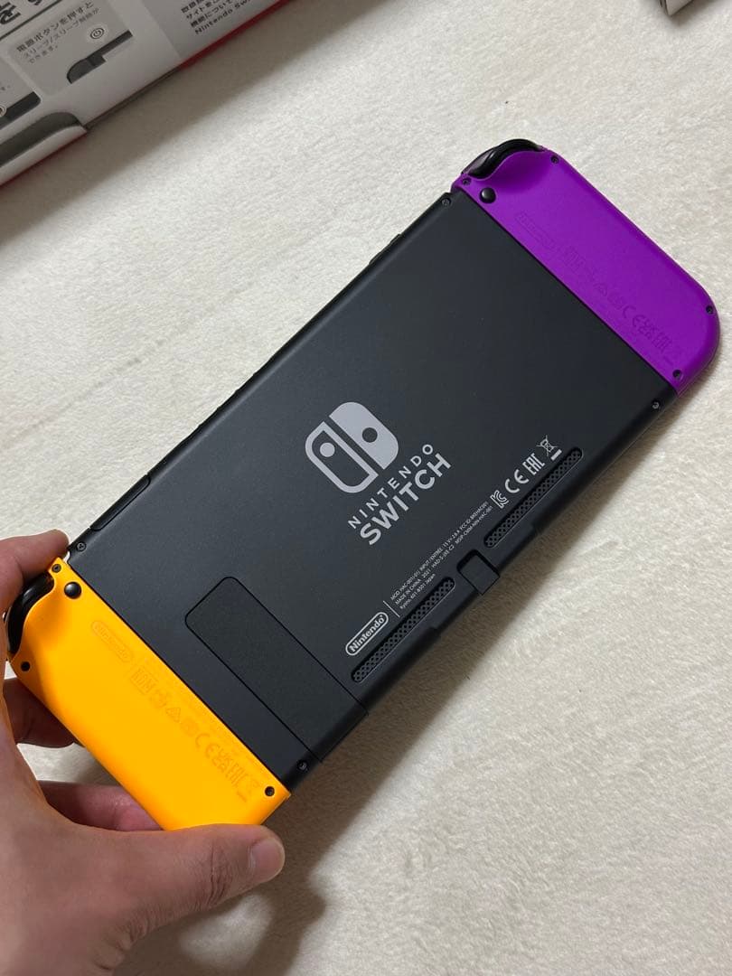 （欠品あり）Nintendo Switch バッテリー強化版 本体