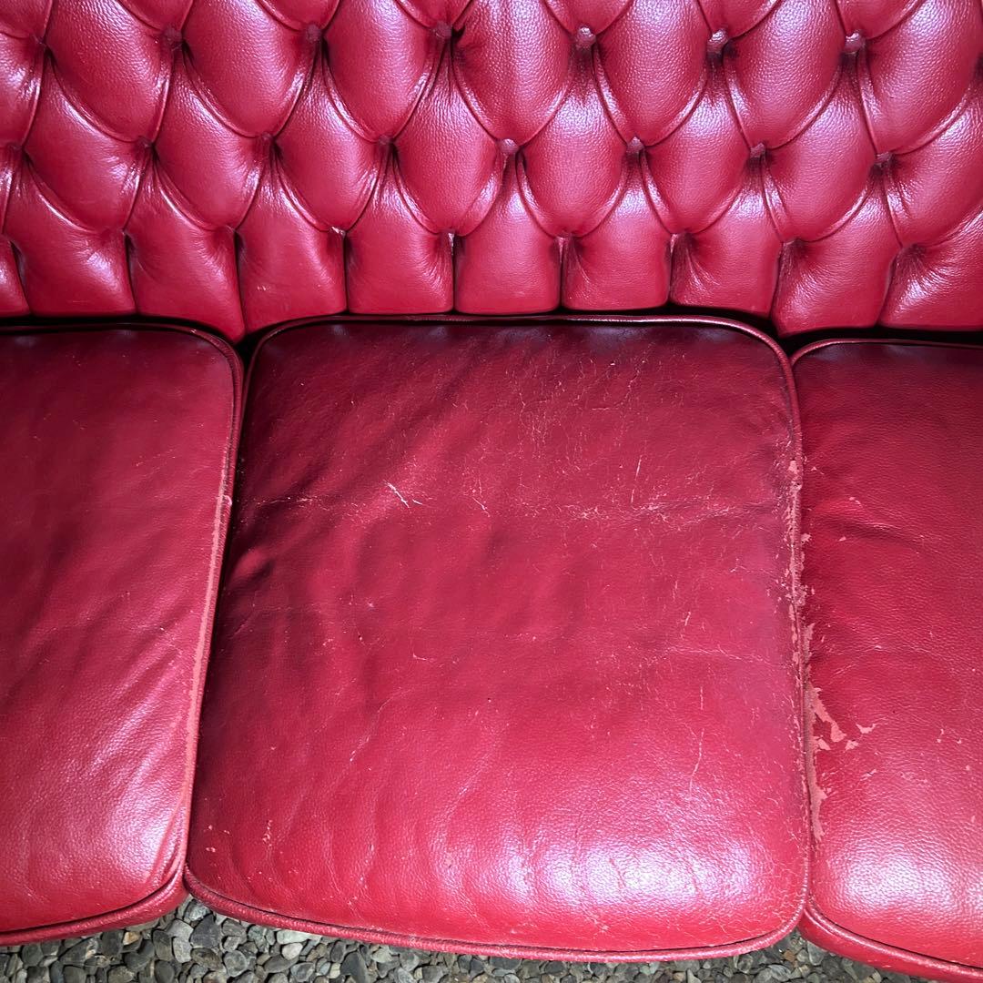 クラシック赤レザー3人掛けソファ