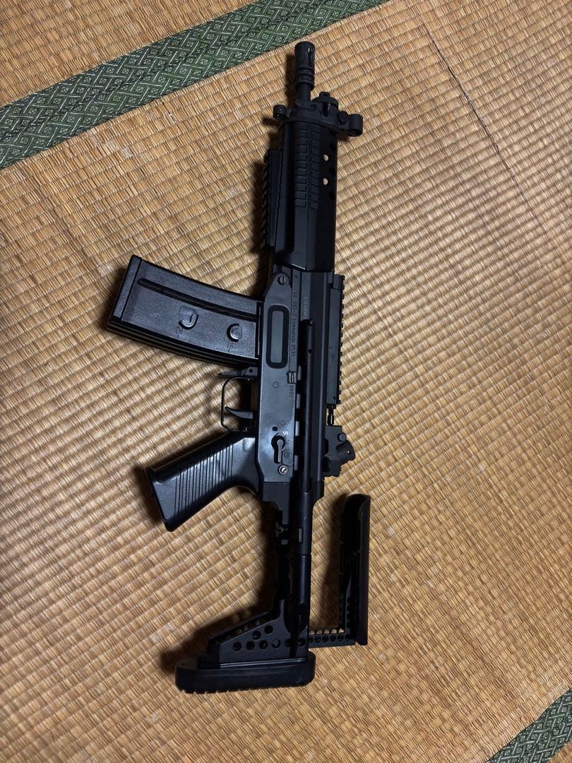 東京マルイ sig 552 電動ガン EBR EBRストック マガジン2個付き