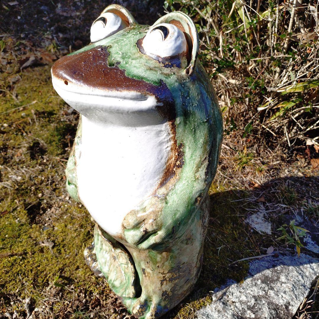 信楽焼　手作り出目笑い立ち蛙　(特大) 52cm　蛙　カエル　かえる