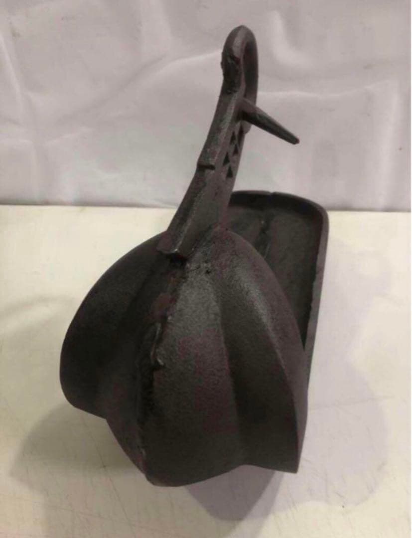 鉄製 アイアン 鎧 あぶみ 馬具 花器 左右セット