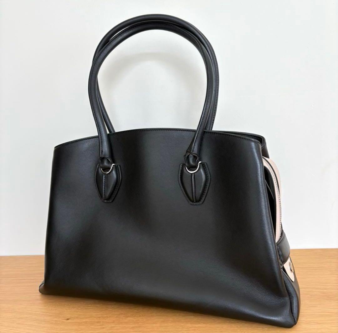 あゆみなみ【超美品】定価199000円！Tods Dスタイリング