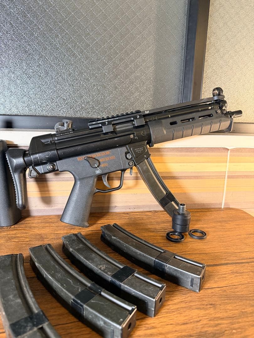 東京マルイ　次世代MP5A5 カスタム　セット