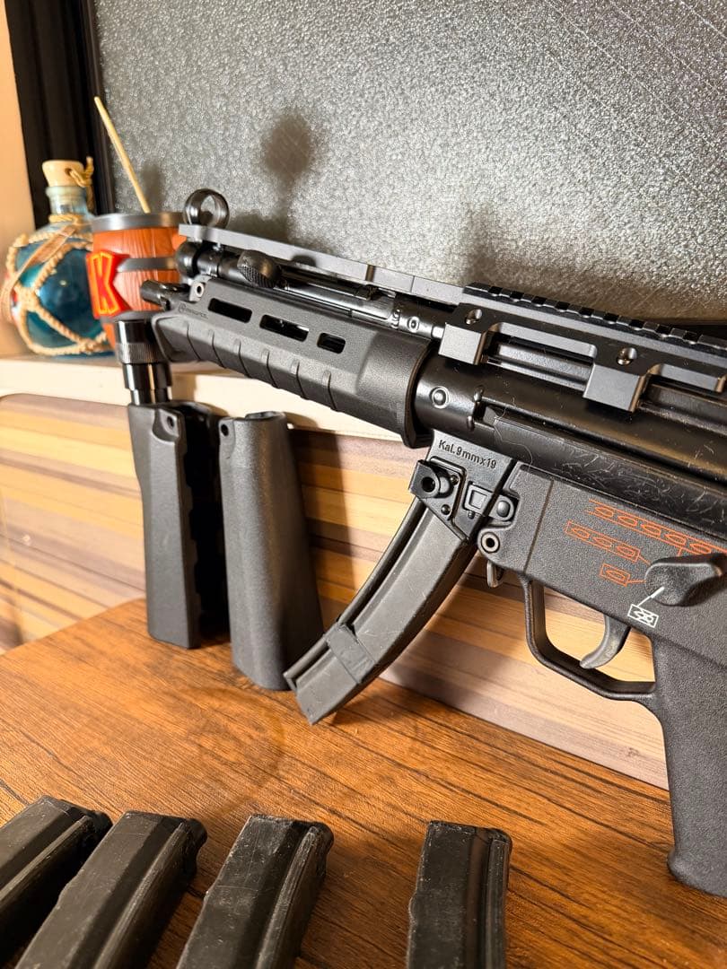 東京マルイ　次世代MP5A5 カスタム　セット