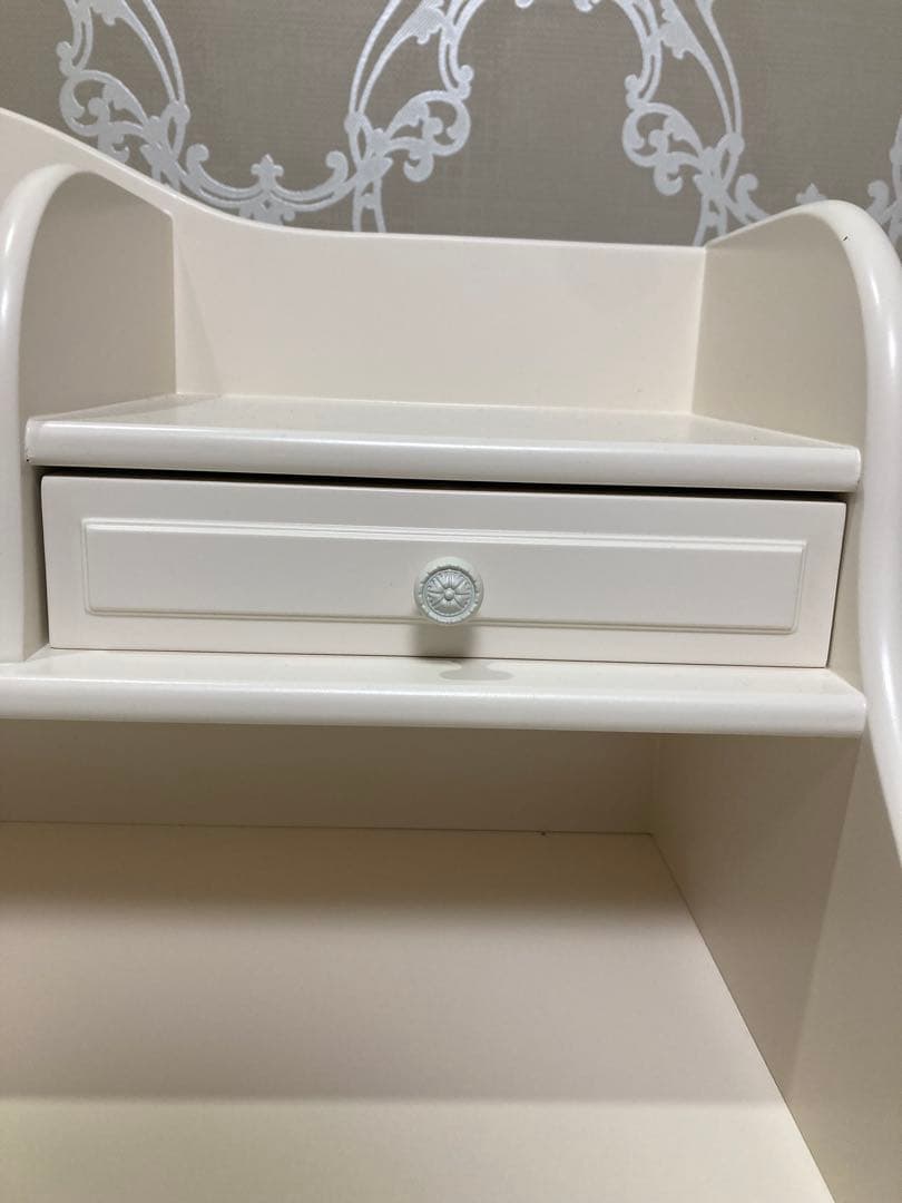 【本日値下げ中】アンティークデスク 収納付き