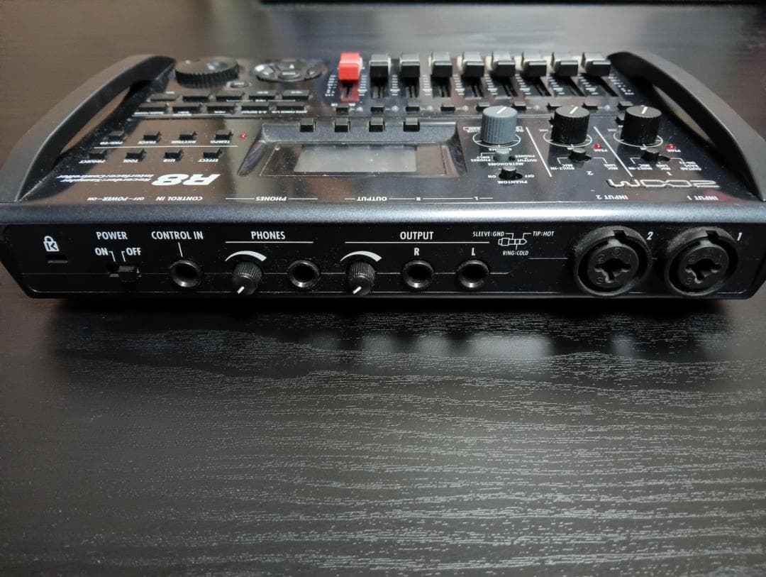 Zoom R8 MTR マルチトラックレコーダー