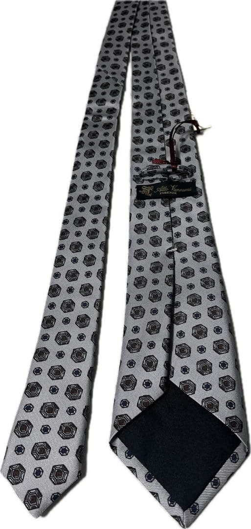 zoihiroさま専用　アットヴァンヌッチ　ハンドメイドタイ　トレピエゲ