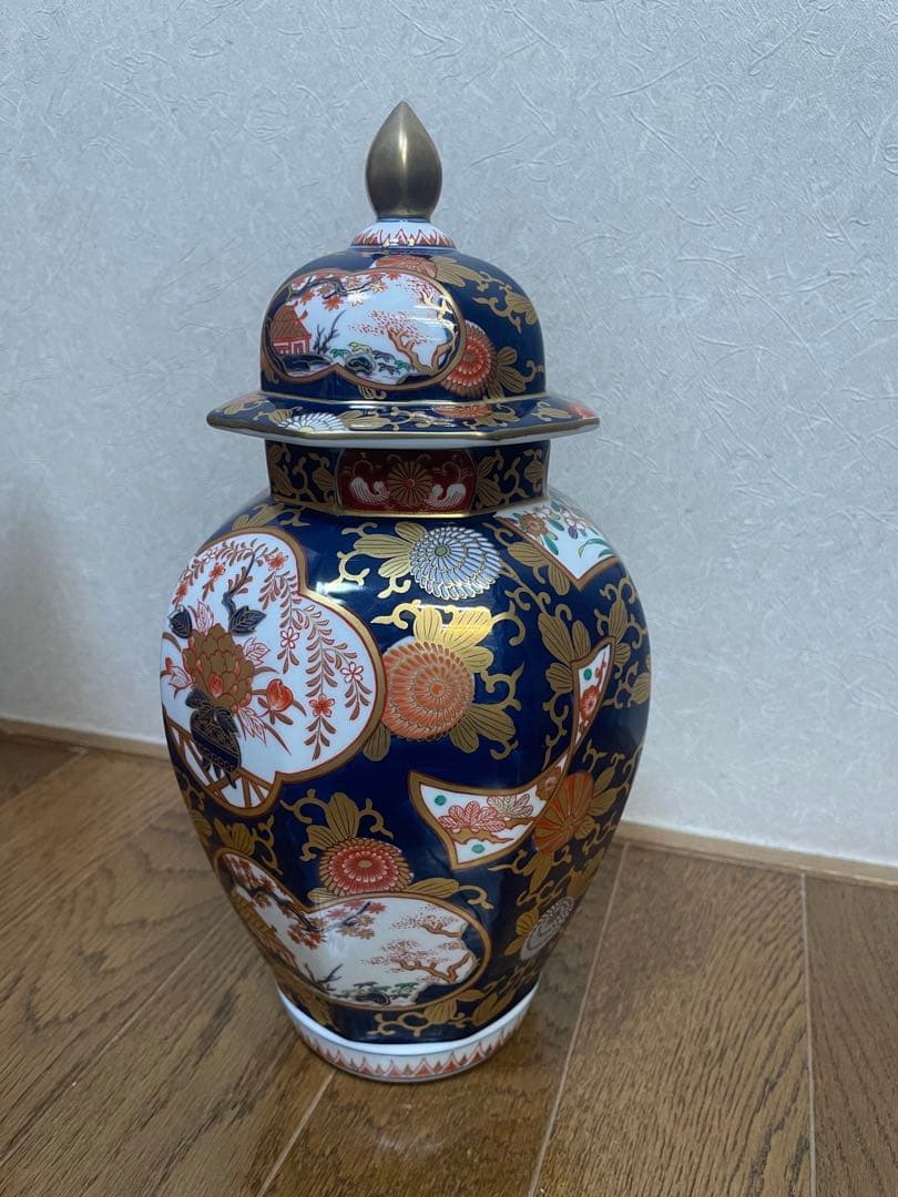 其泉 沈香壺 琳派古伊万里 美術有田焼 賞美堂其泉窯 染錦金彩琳派図