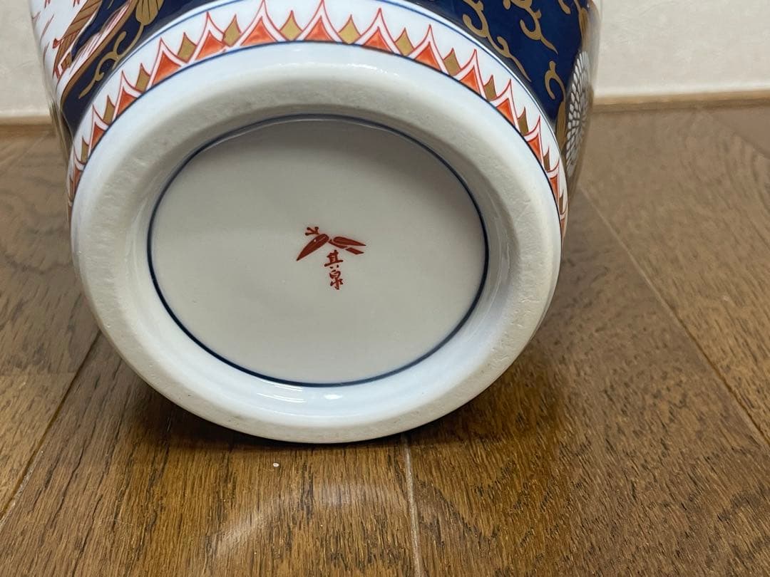 其泉 沈香壺 琳派古伊万里 美術有田焼 賞美堂其泉窯 染錦金彩琳派図