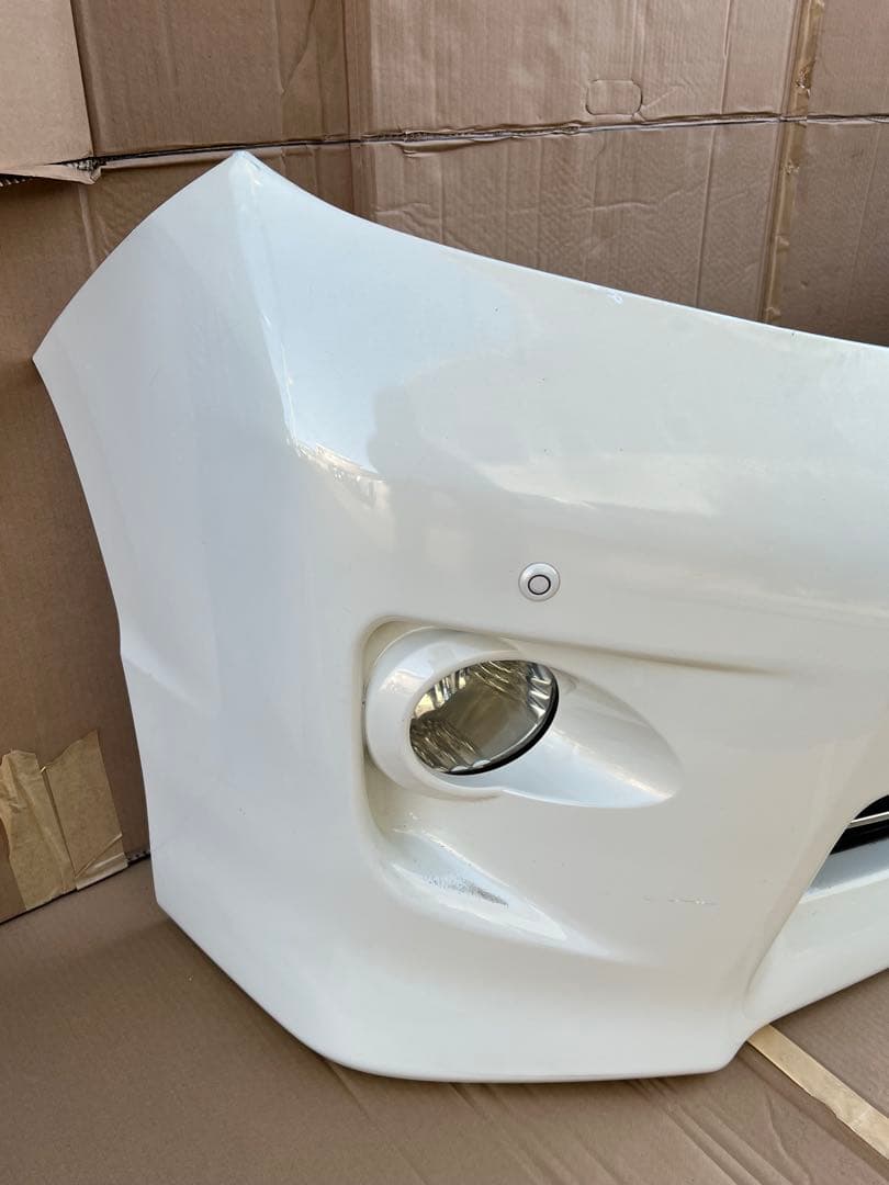 アルファード 20系　前期 フロントバンパー　フォグ2色LED ガーニッシュ付き