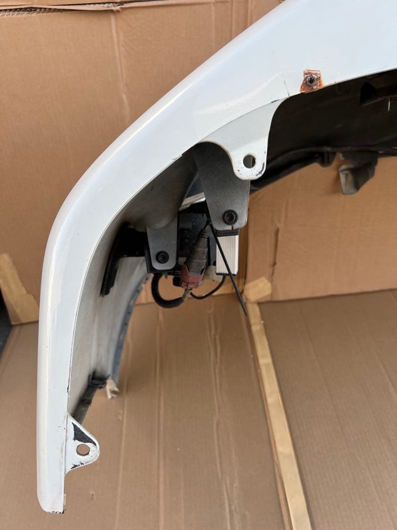 アルファード 20系　前期 フロントバンパー　フォグ2色LED ガーニッシュ付き